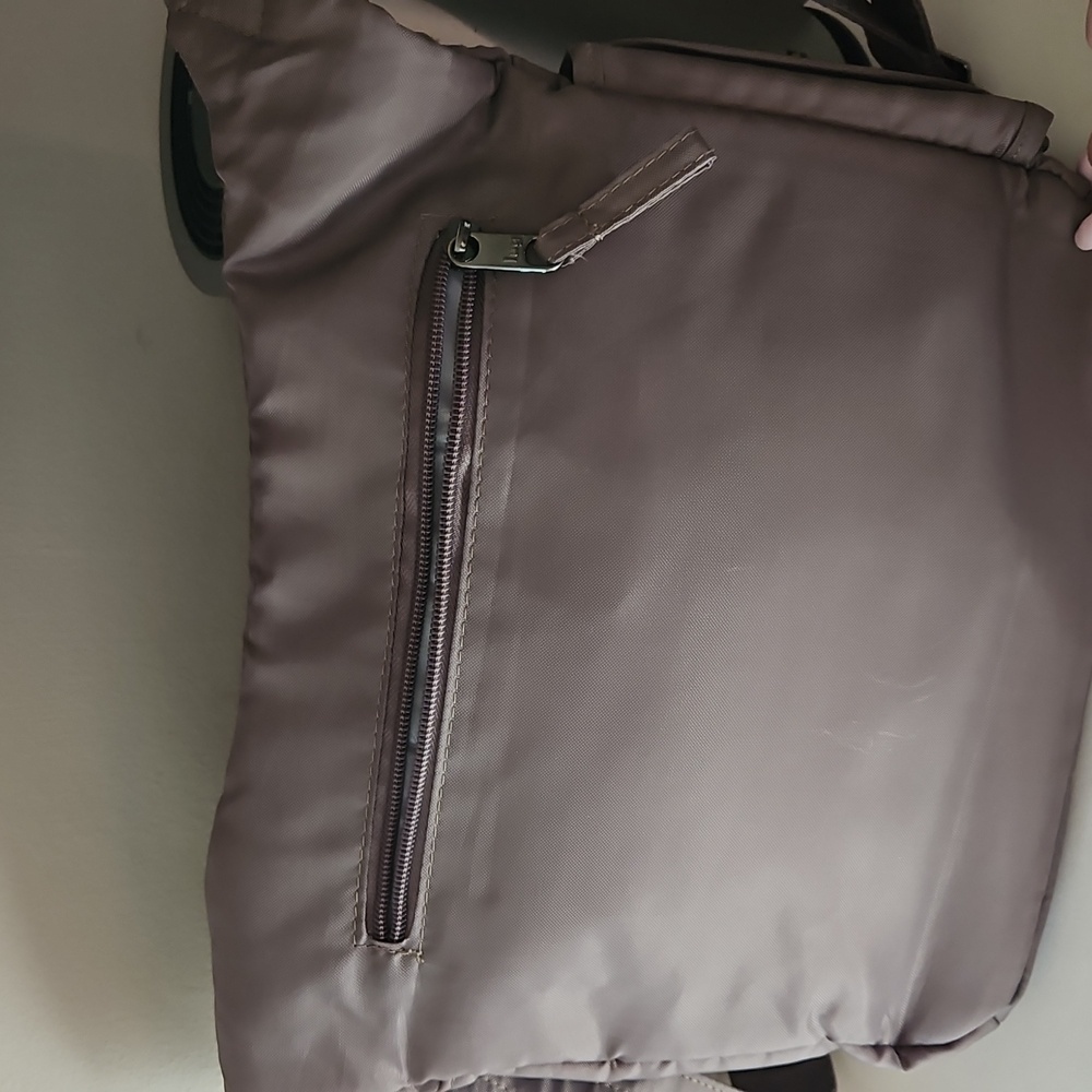 Lug Infinity Collection Rfid Blocking Crossbody B… - image 4